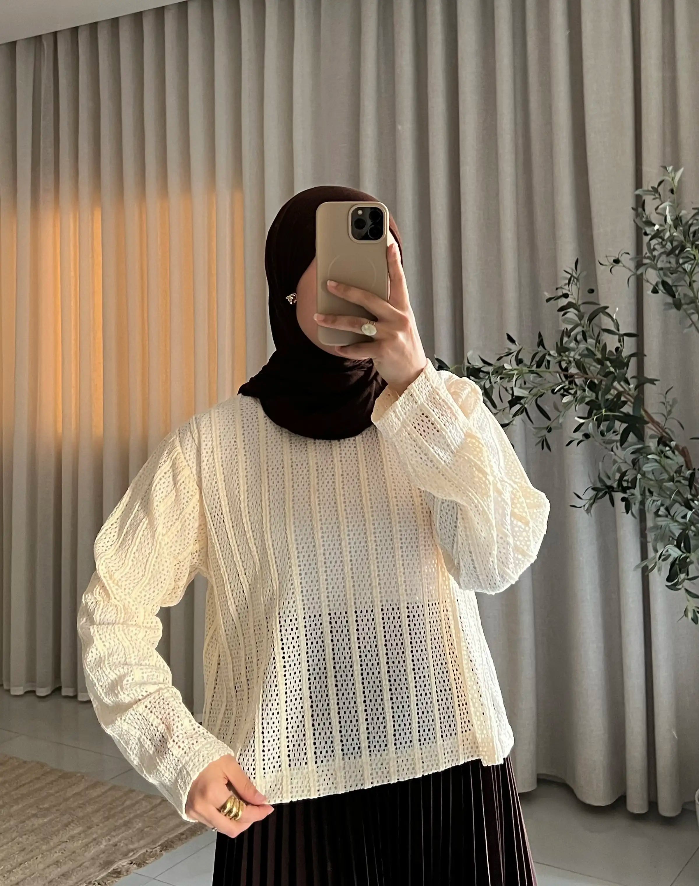 بلوزة لينا