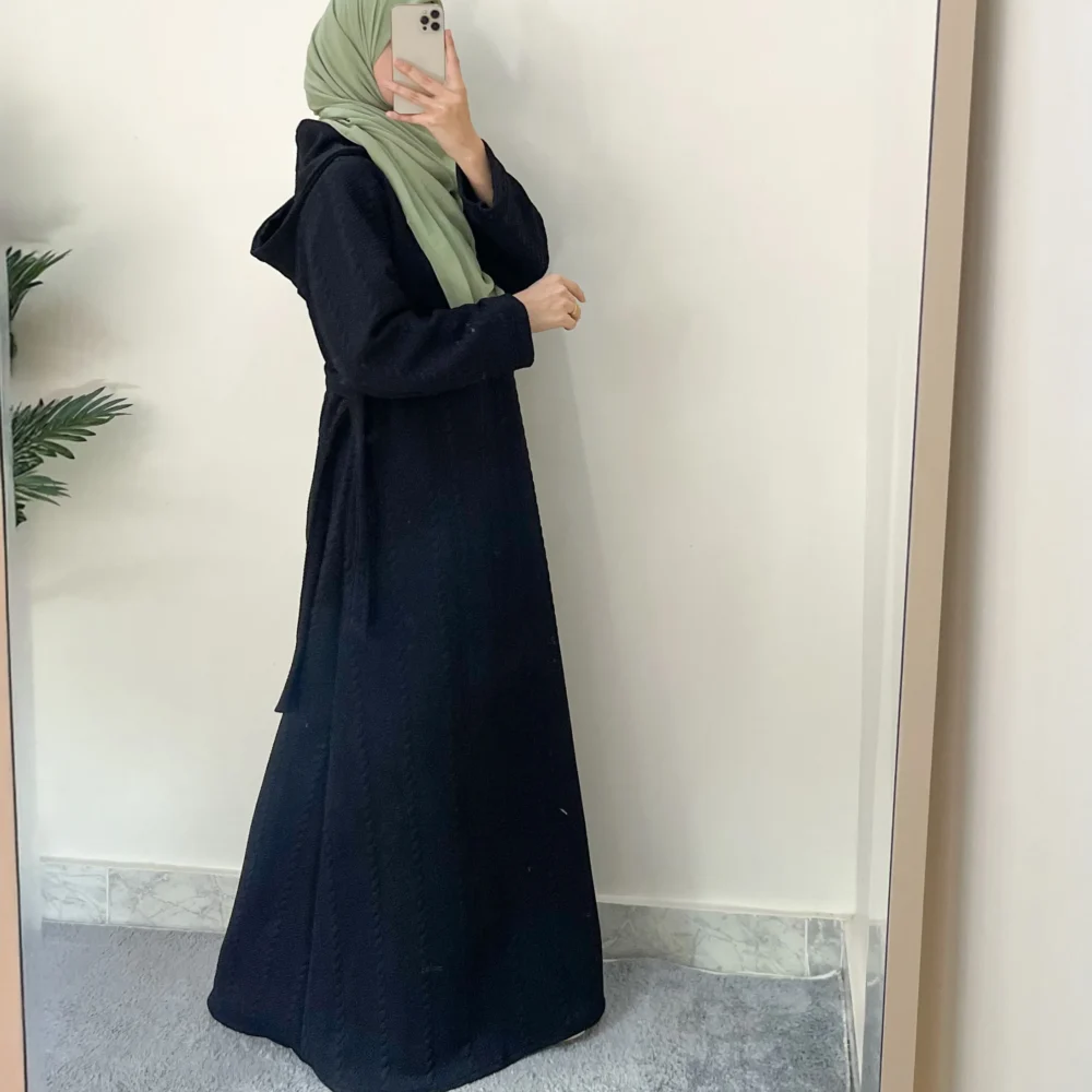 اسود دريس تريكو مضفر