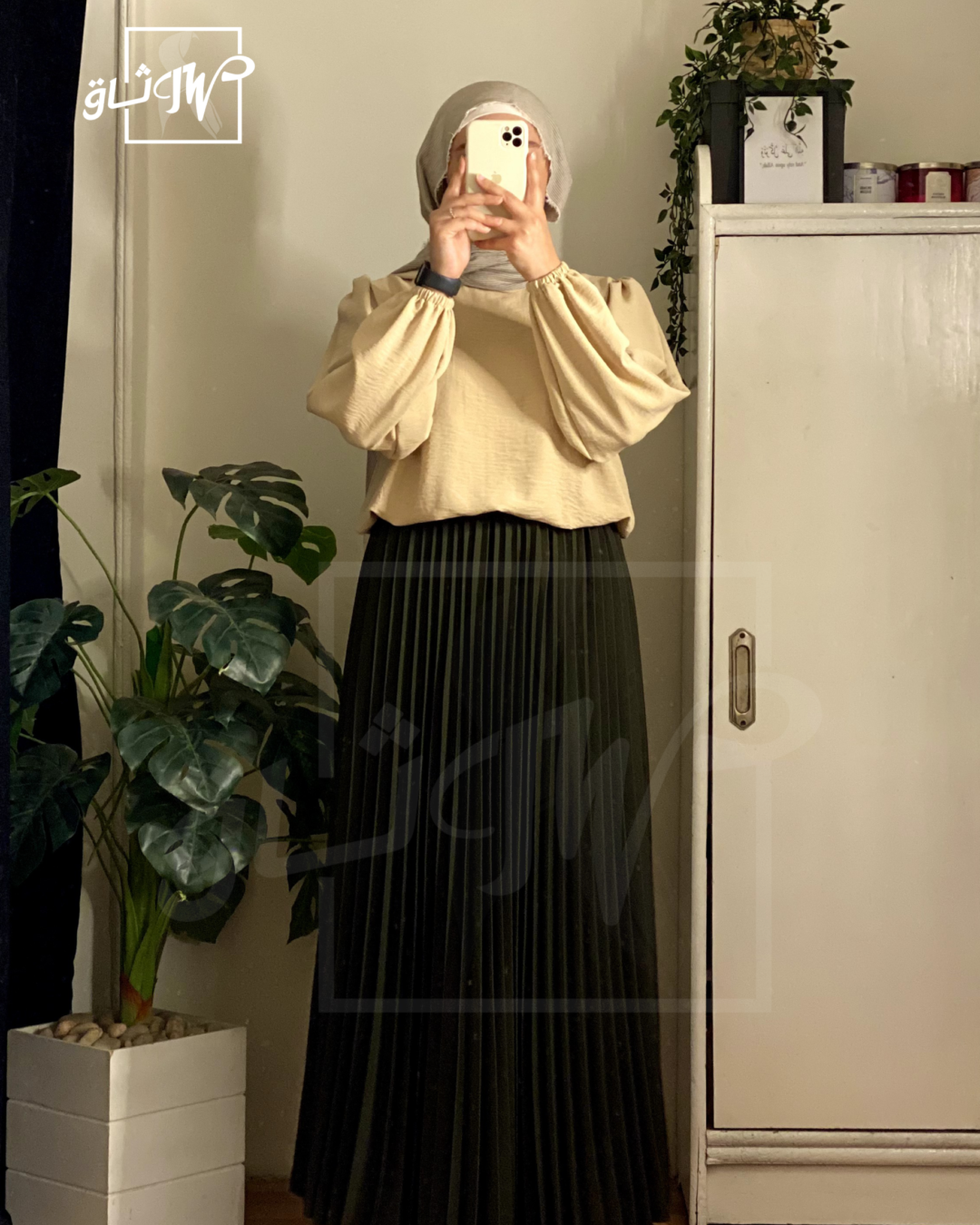 بلوزة سي واي